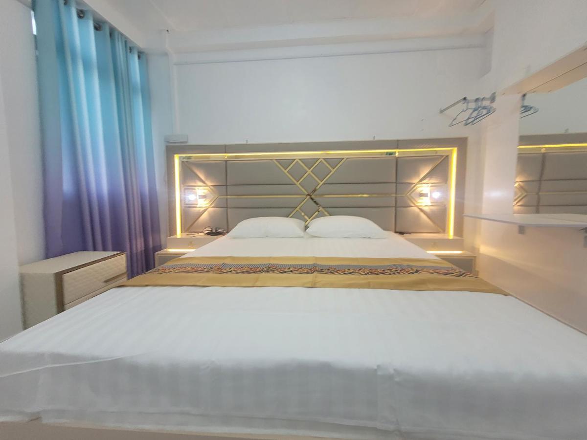 Ontrack Travel Apartman Malé Kültér fotó